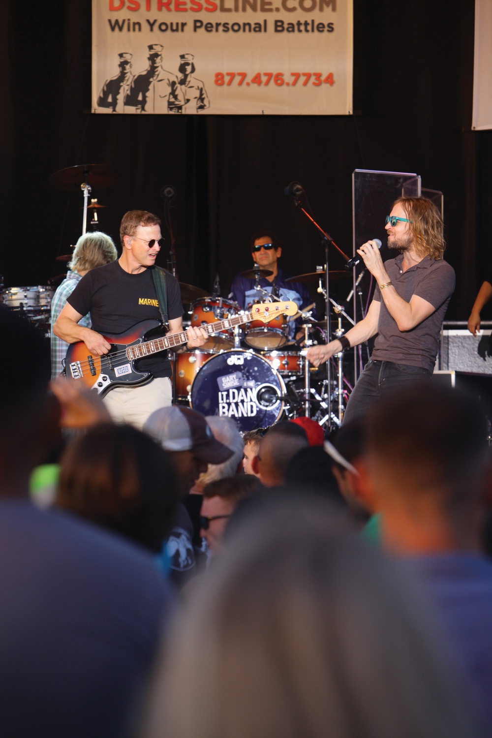 DVIDS News Gary Sinise, Lt Dan Band add flair to Fourth of July