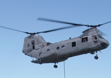 Fast-roping Marines get boots on ground at Schwab