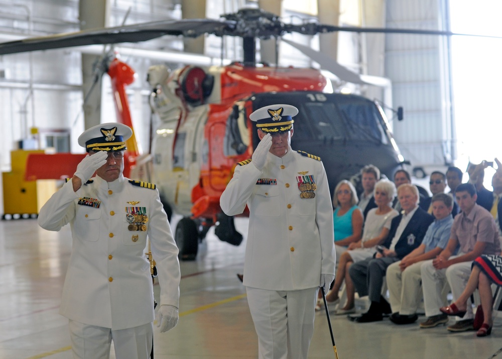 Coast Guard Air Station Clearwater changes command