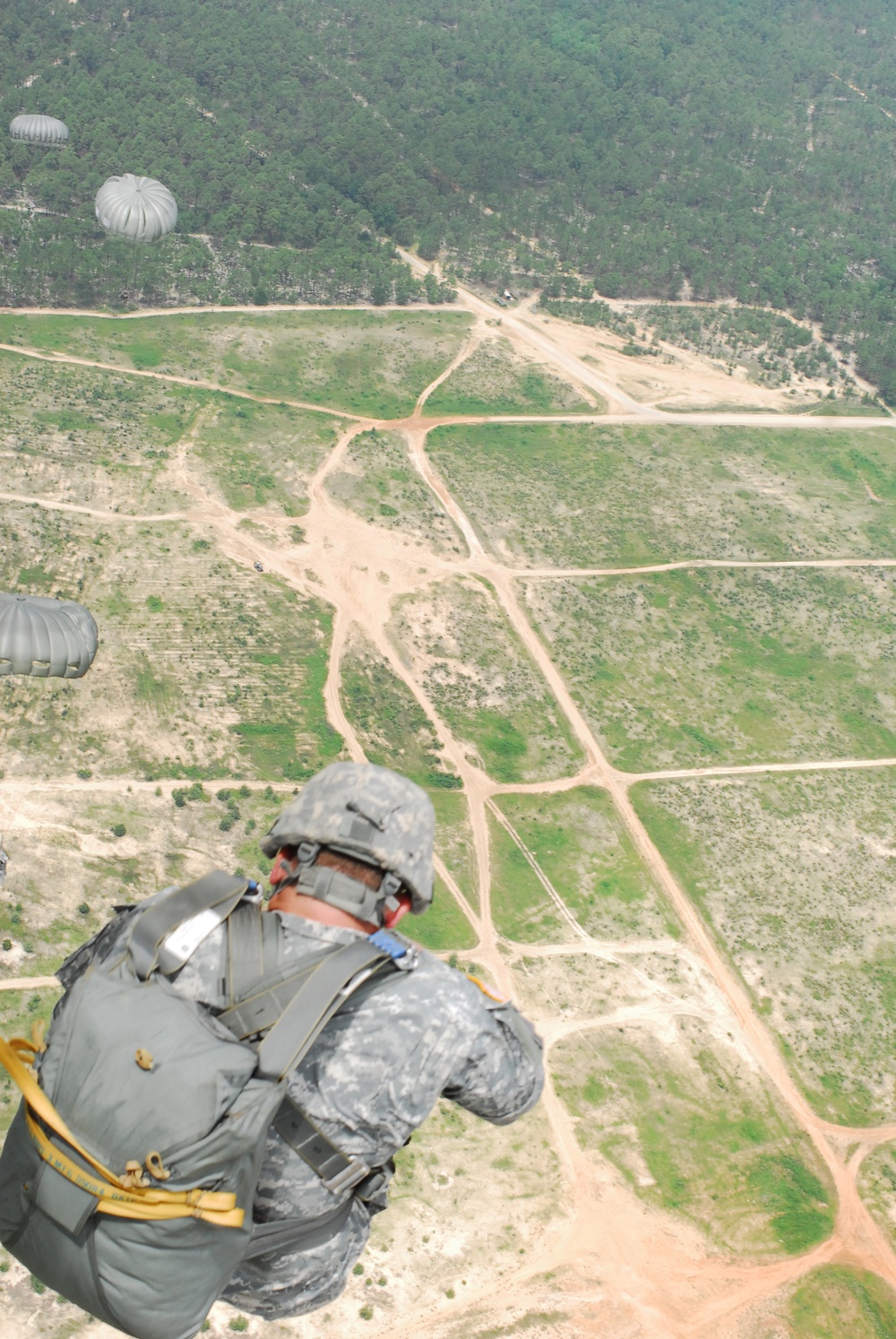 528th conducts airborne ops