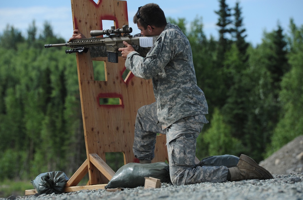 US Army Sniper School cadre train Spartan soldiers