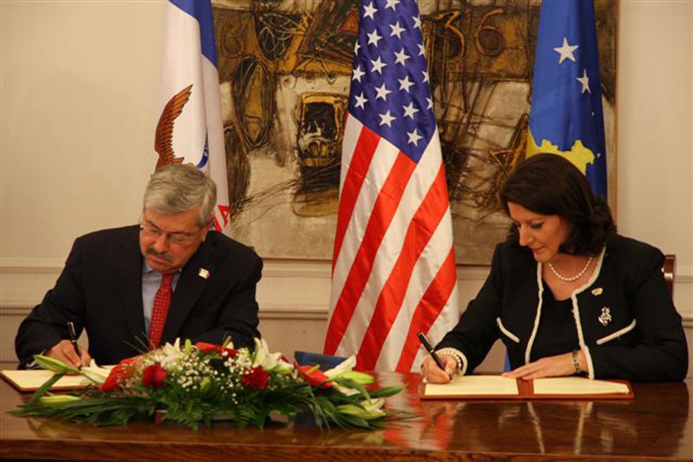 Iowa, Kosovo form sister state partnership