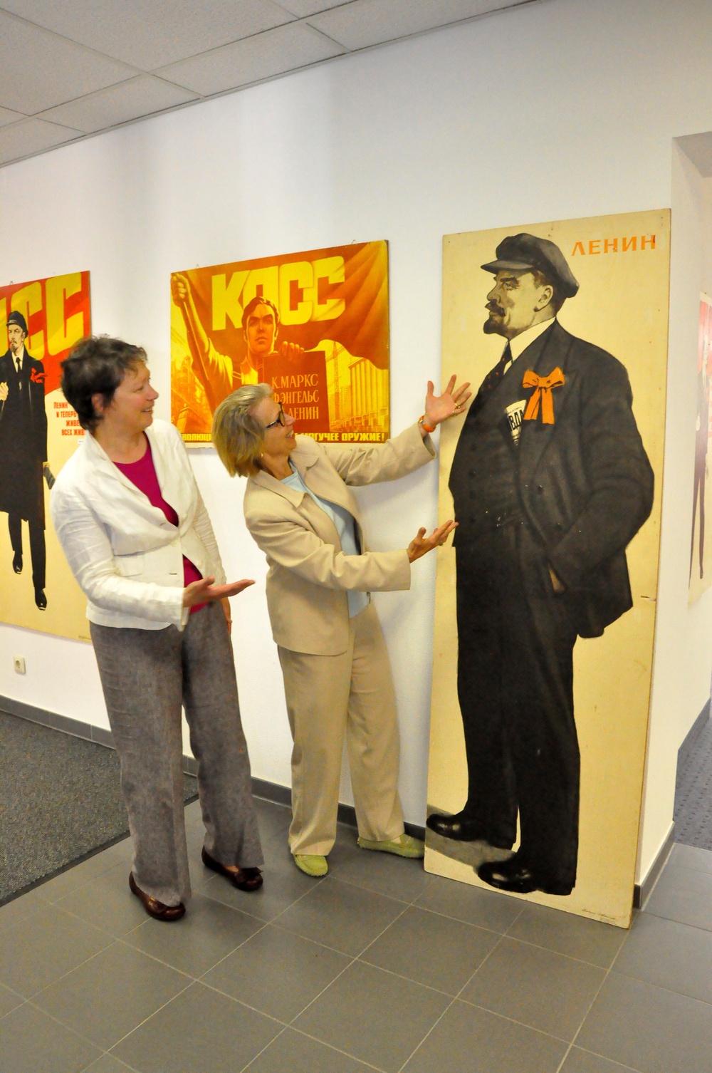 DOD center exhibit highlights former Russian Institute