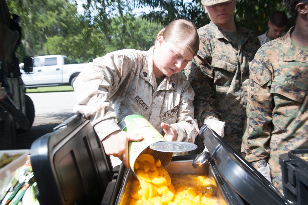 Photo Gallery: Marine cooks serve recruits hot meals during field training on Parris Island