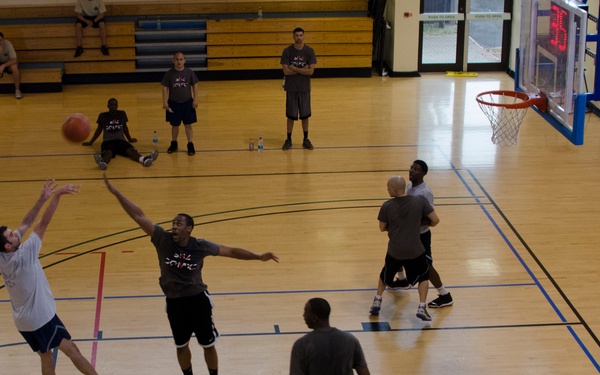 Team Mildenhall members compete in 352nd SOG Olympics