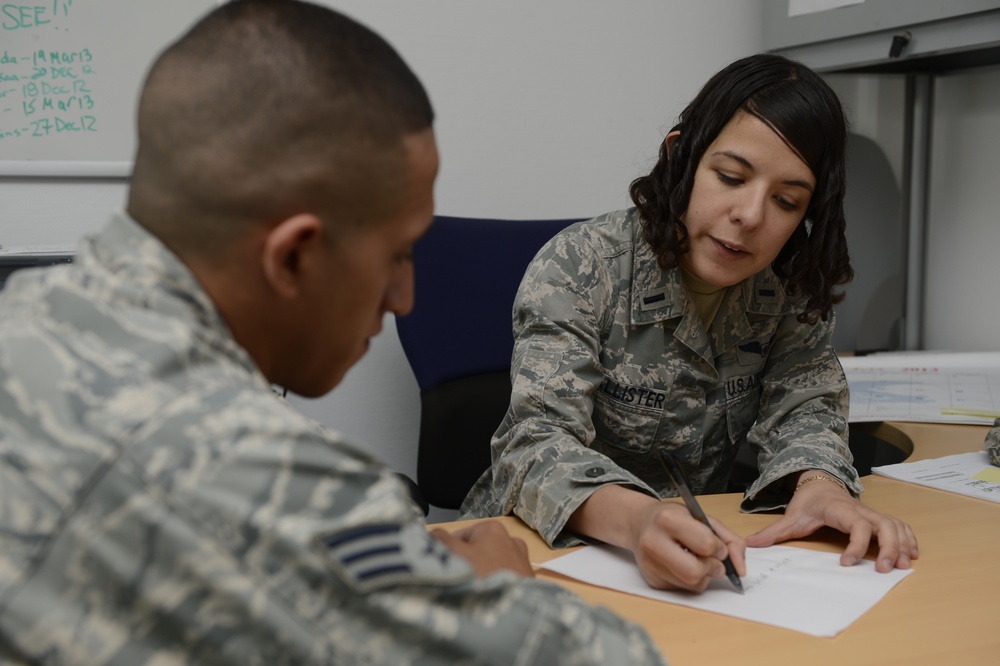 Knowledge and experience passed on to 606th deployers