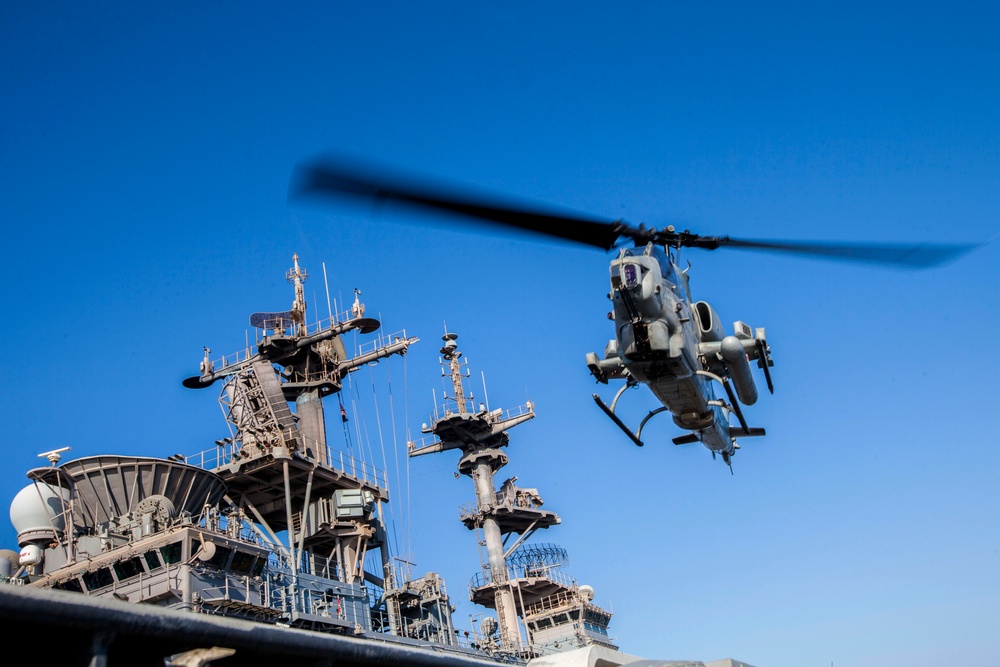 26th MEU Flight Deck Operations aboard USS Kearsarge (LHD 3)