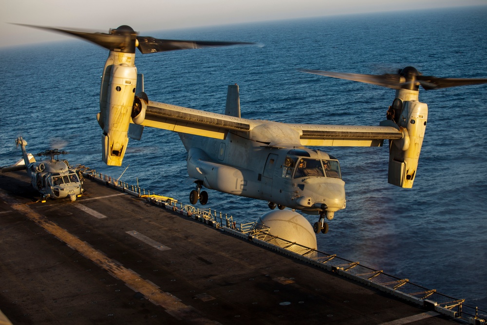 26th MEU Flight Deck Operations aboard USS Kearsarge (LHD 3)