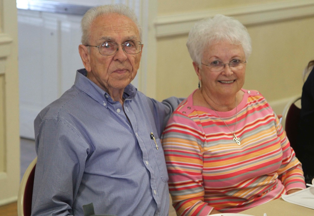 Wrangler 6 discusses Army Force Structure at Temple Lions Club luncheon