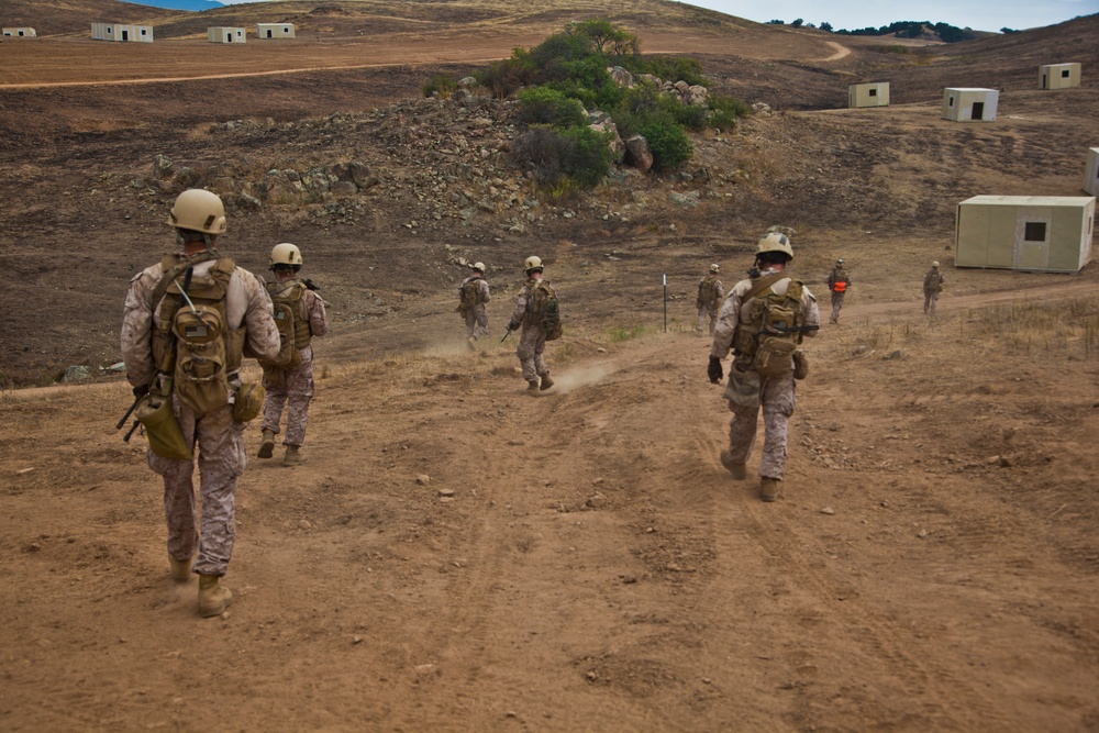 1st Reconnaissance Battalion prepares for deployment