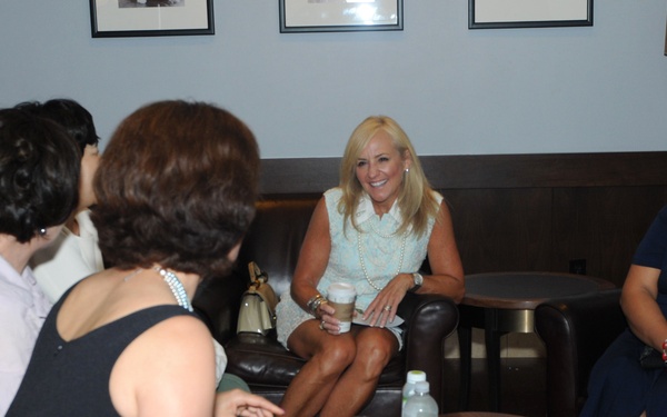 Hyeon Hee Shin visits JBLM