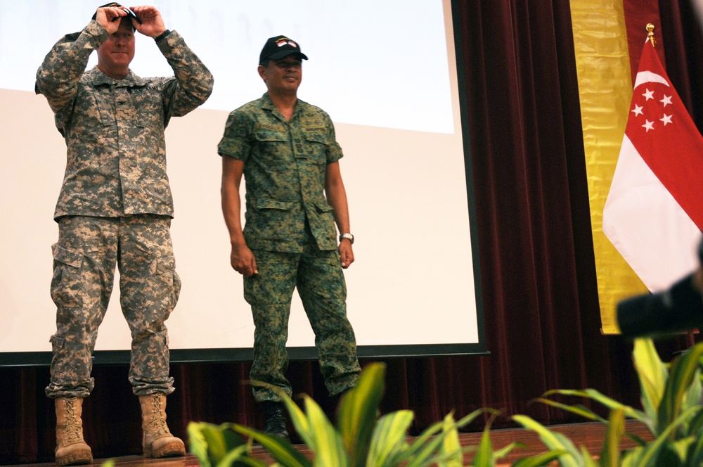 US, Singapore armies strengthen Pacific ties
