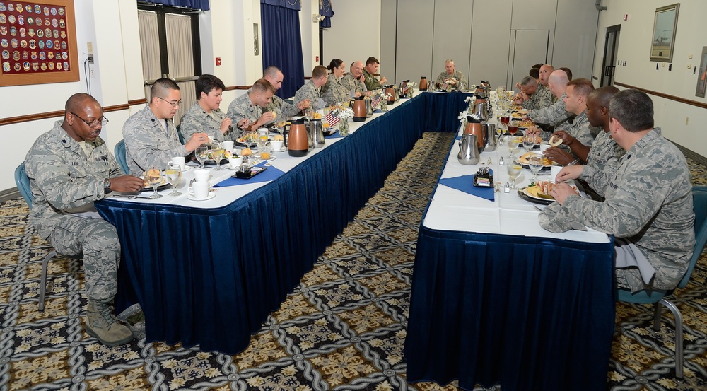 Gen Selva meets with Dover's enlisted leaders