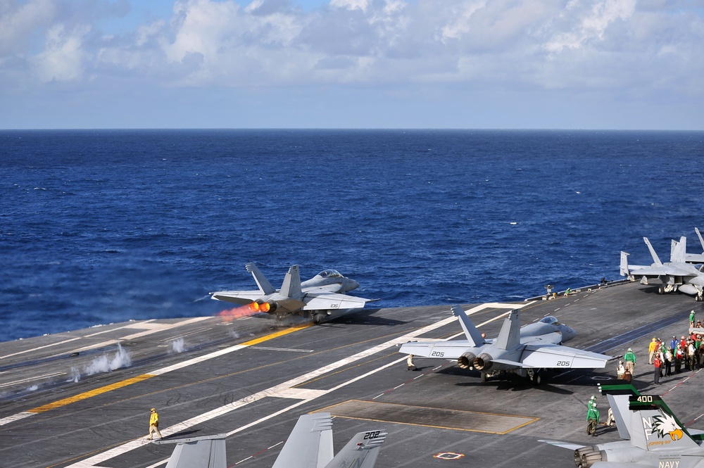 Shipboard air power supports Talisman Saber 2013