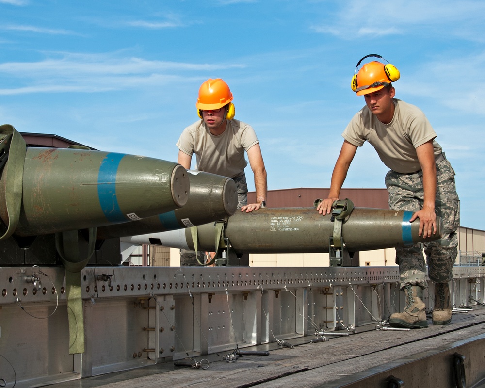 363rd Training Squadron places inert MK 82 LD munitions onto 40-foot rail set