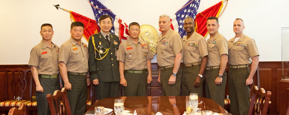 Korean Marines visit