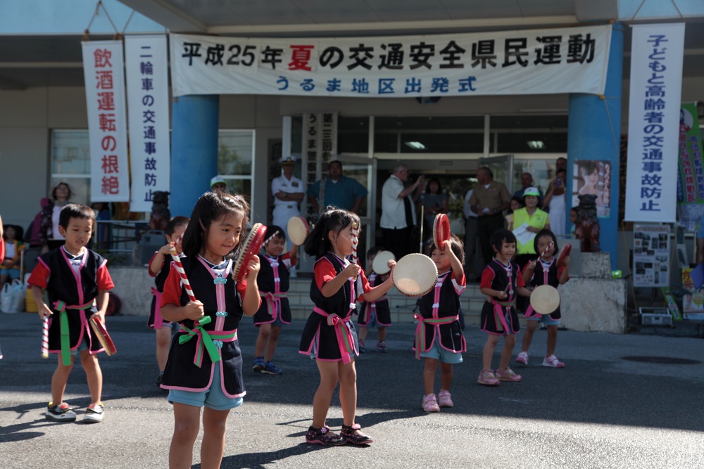 Uruma City hosts ceremony for Drive Safe Campaign