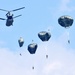 Partnership jump with Italian and US Air Force paratroopers