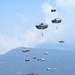 Partnership jump with Italian and US Air Force paratroopers