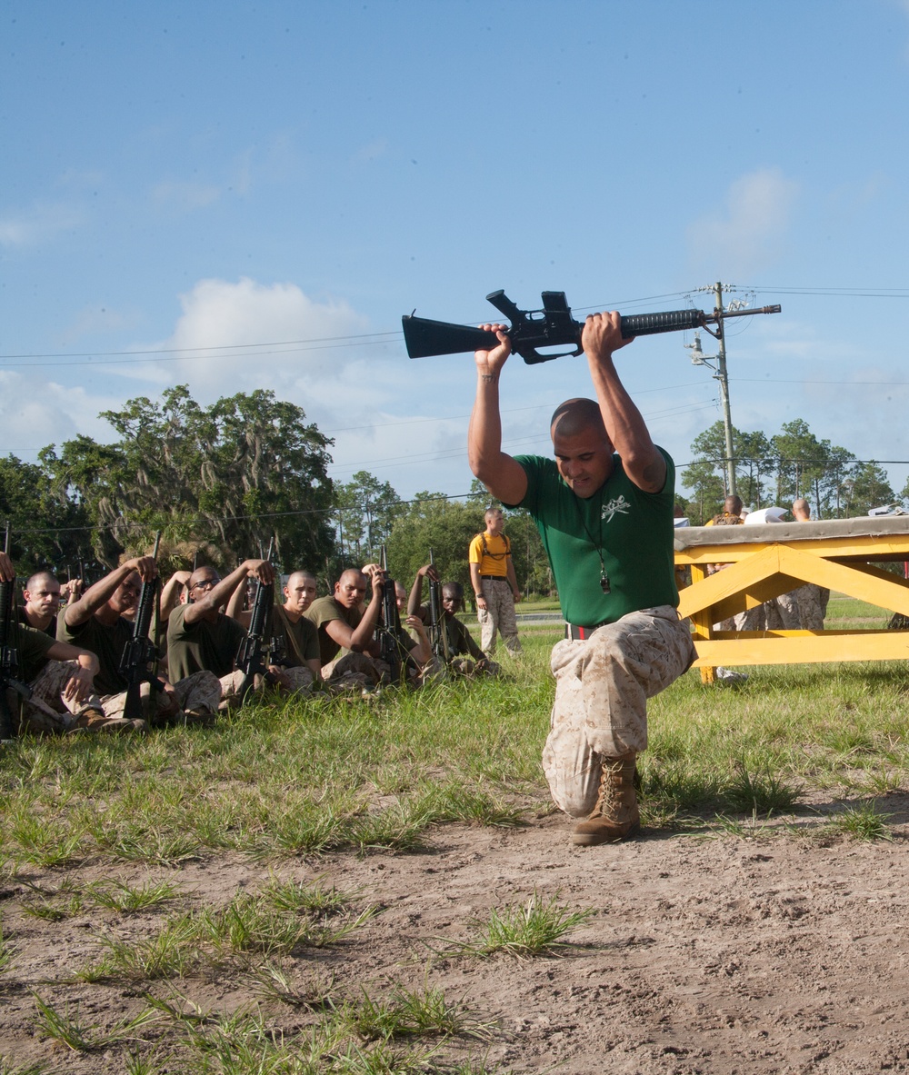 Photo Gallery: Marine recruits learn defensive martial arts techniques on Parris Island