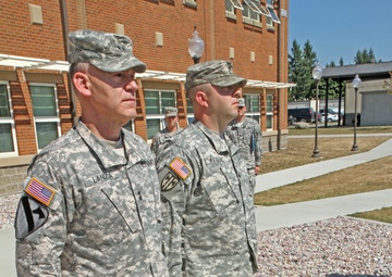 CG presents impact awards to Bayonet soldiers