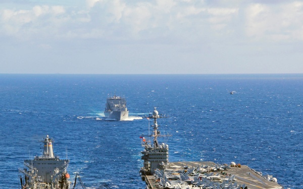 USS George Washington operates off Australian coast