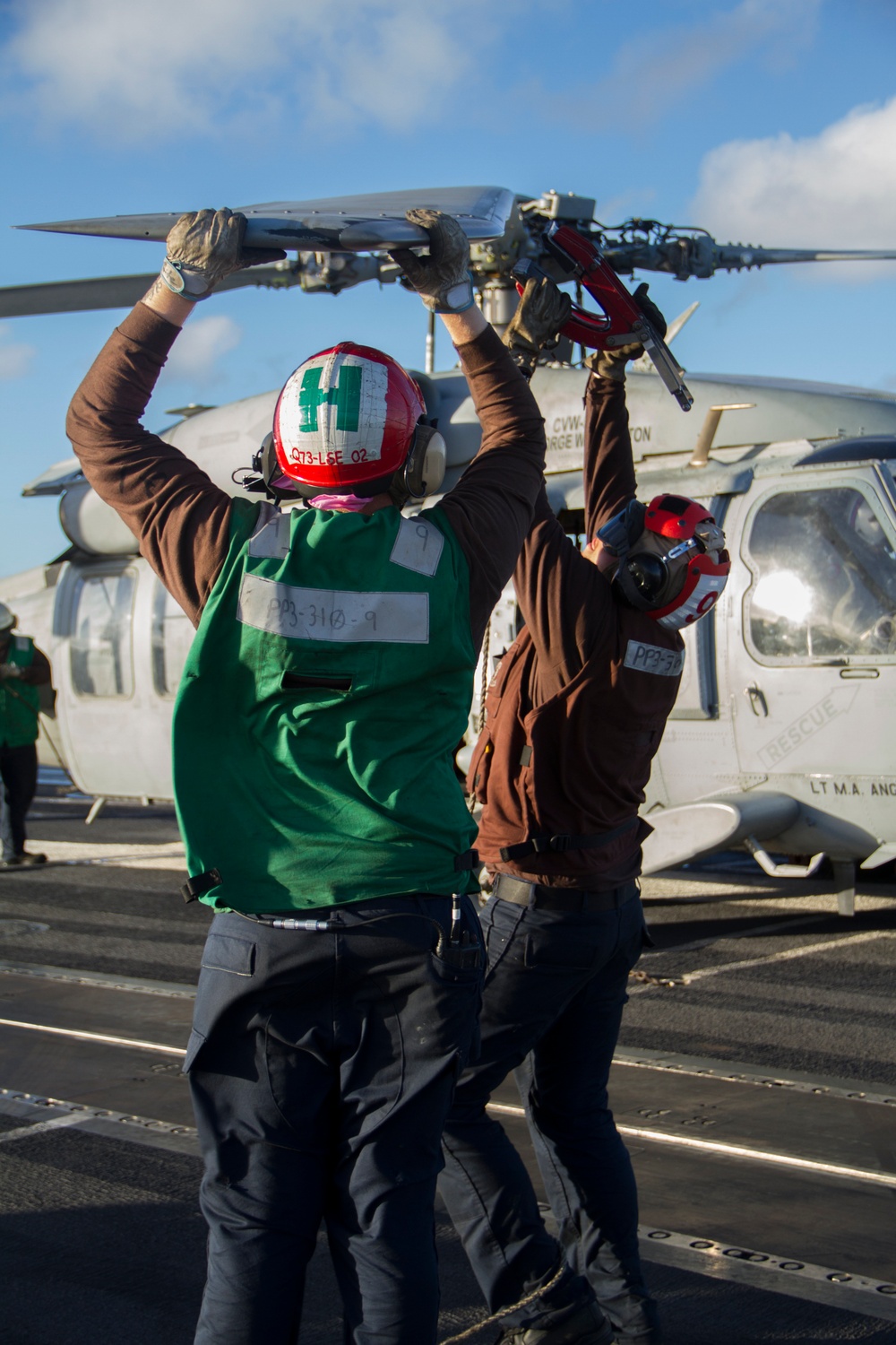 USS George Washington operates off Australian coast