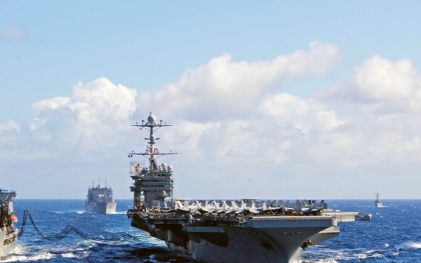 USS George Washington operates off Australian coast