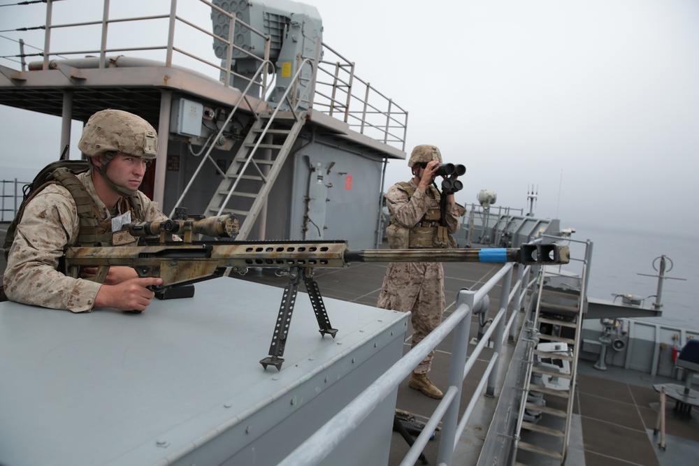 BLT 1/4 Snipers aid in ship defense