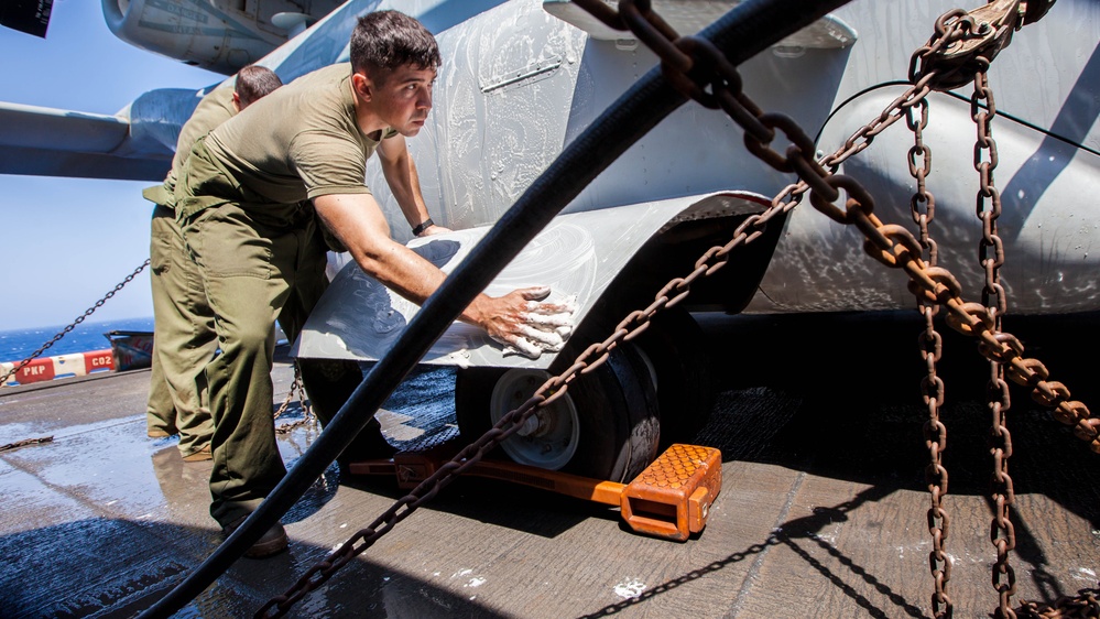 VMM-266 Aircraft Maintenance