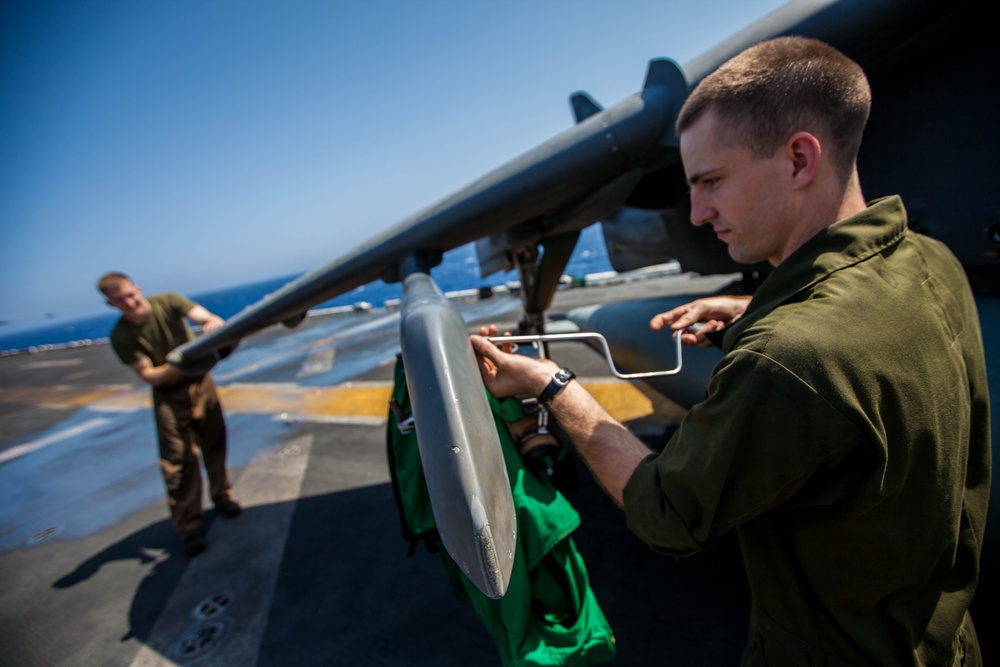 VMM-266 Aircraft Maintenance