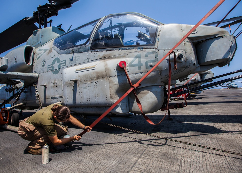 VMM-266 Aircraft Maintenance