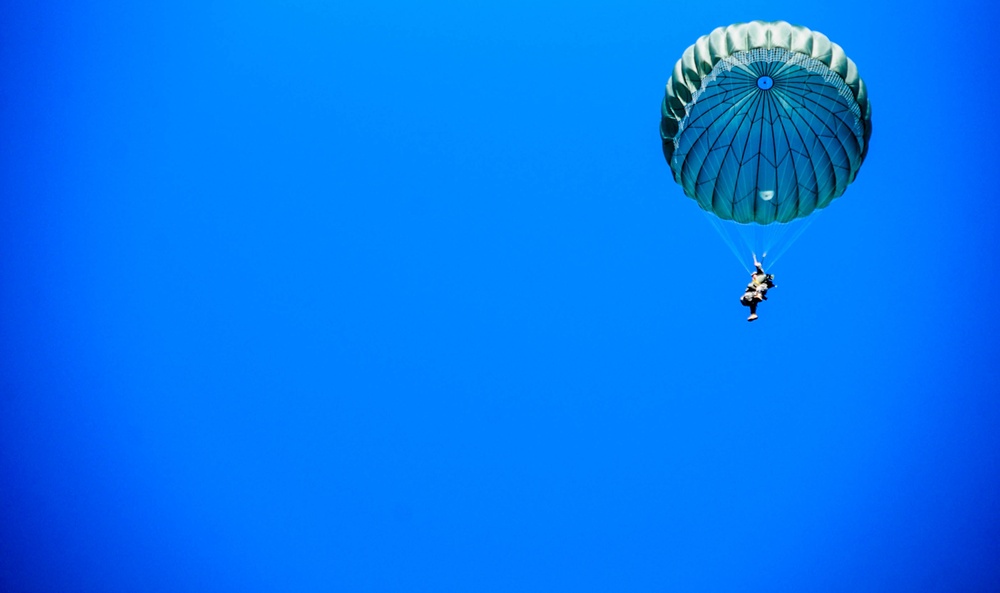 Talisman Saber Airborne Jump