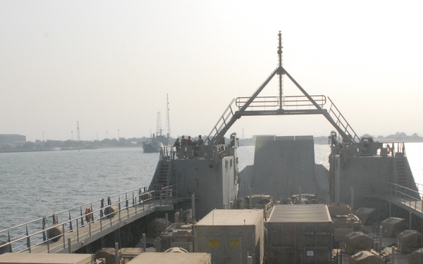 Where the land meets the sea: Training exercise brings Army watercraft and 4th BSB together to deliver humanitarian hope