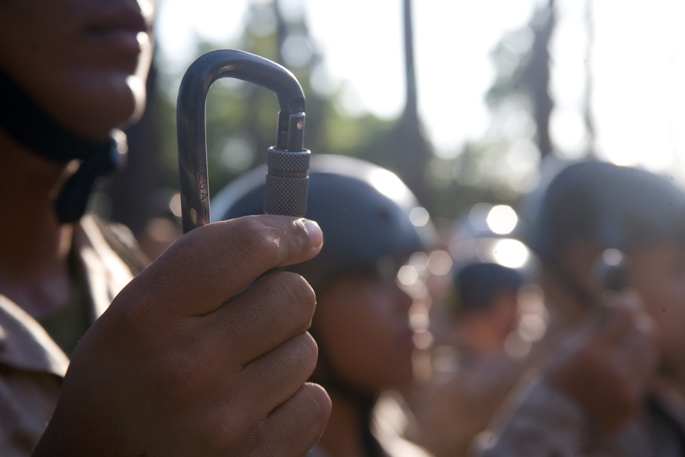 Photo Gallery: Marine recruits learn to rappel on Parris Island