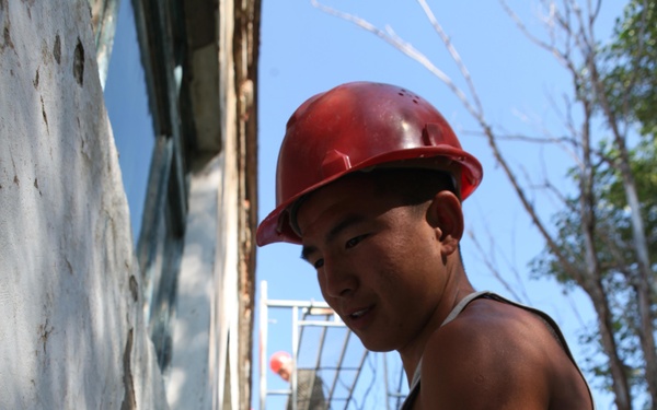 Khaan Quest 2013, Erdmiin Oyun School renovation, July 22-23