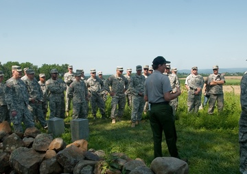 Maine soldiers commemorate 150th anniversary of Gettysburg with Alabama counterparts