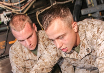 BLT 3/2 and VMM-266 HRST Ops