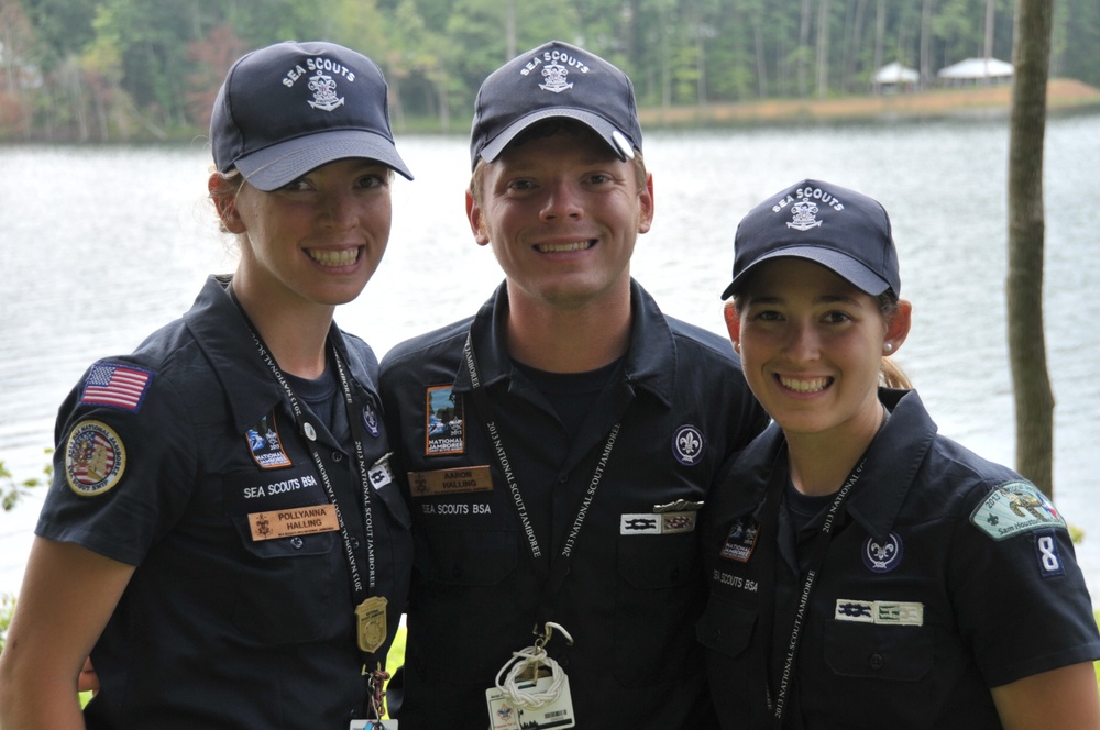 Texas A&amp;M students lead scouts at 2013 National Scout Jamboree
