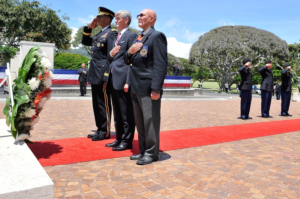 Secretary of the Army John McHugh honors veterans at National Memorial Cemetery of the Pacific