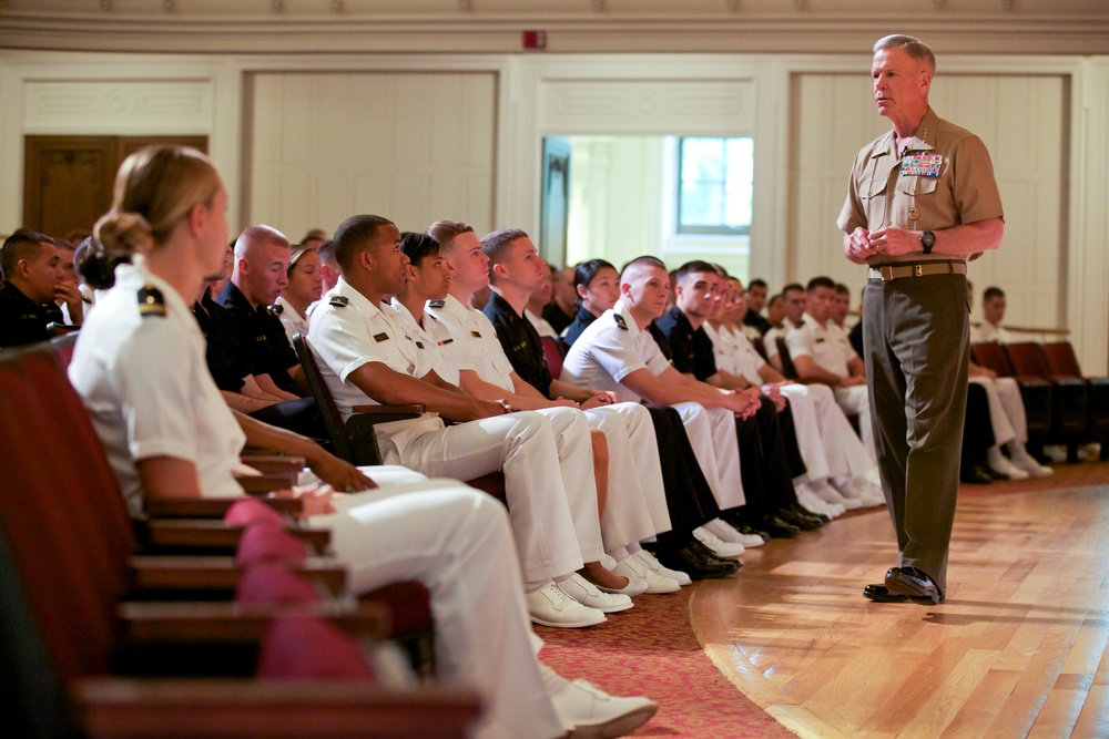 Gen. Amos visits US Naval Academy