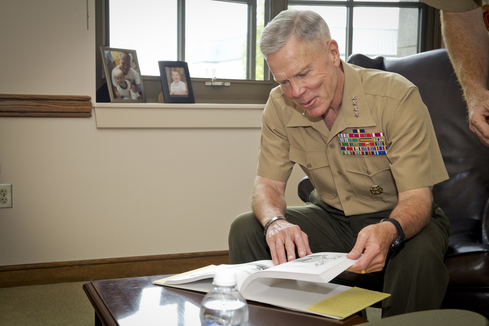 Gen. Amos visits US Naval Academy