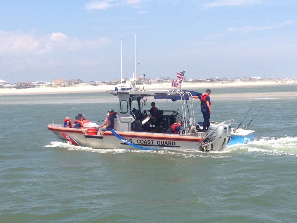 Coast Guard assists five boaters near Bogue Inlet