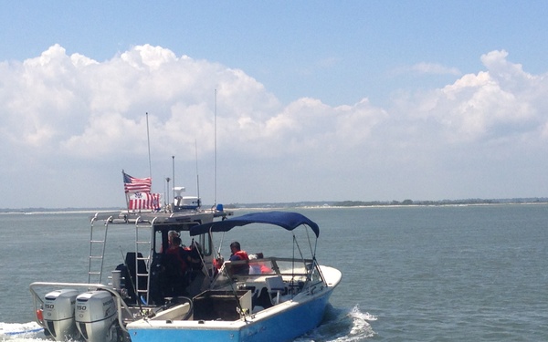 Coast Guard assists five boaters near Bogue Inlet