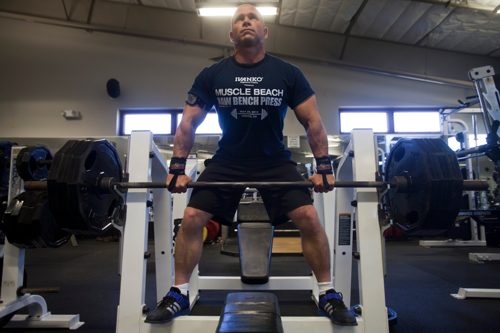 Lexington Marine sets powerlifting world records