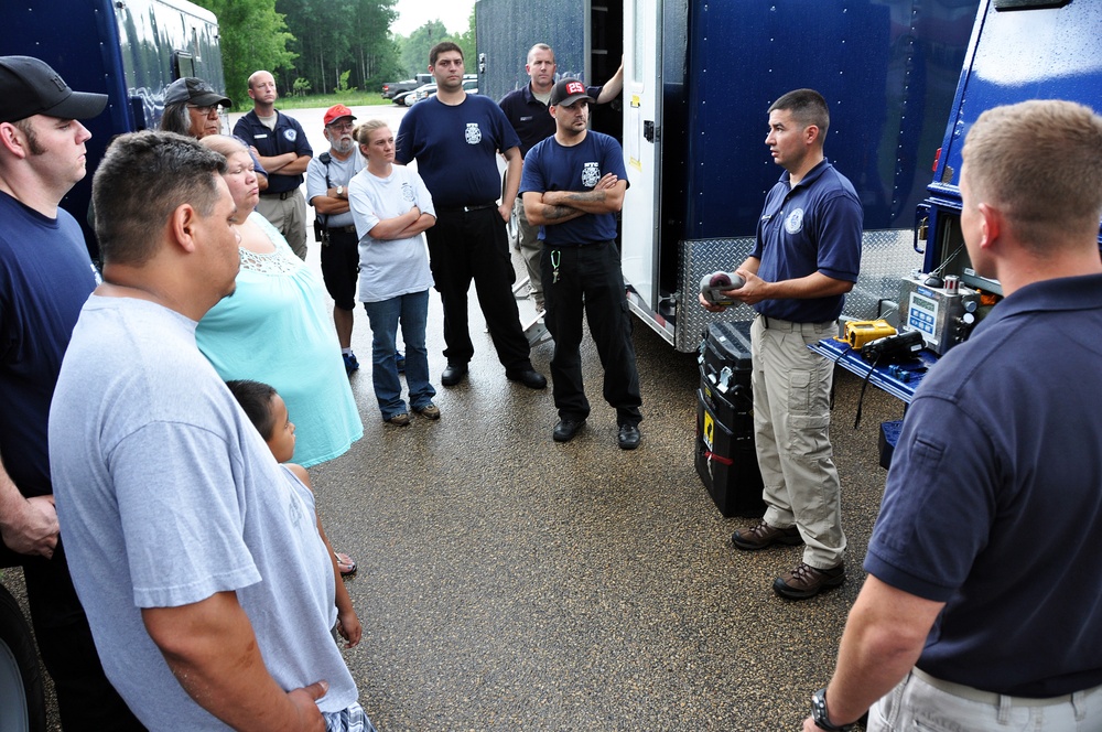 Wisconsin Guard civil support team reaches out to tribal government