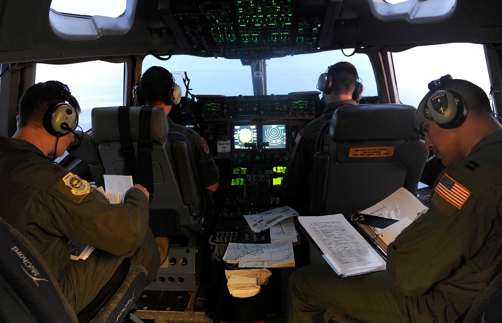 Strategic airlift for Talisman Saber 13