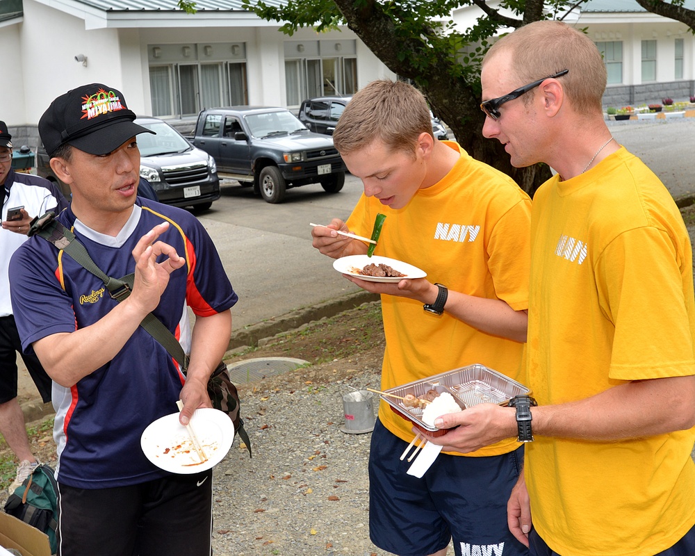 USS Patriot sailors take part in bilateral sports day in northern Japan