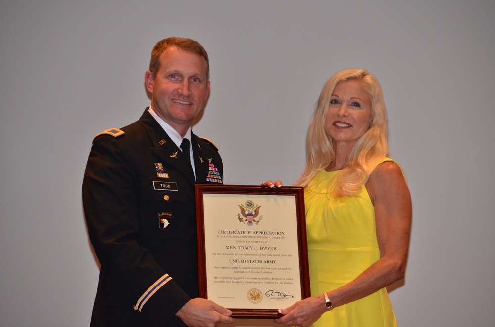 Aviator's wife recognized by the Army