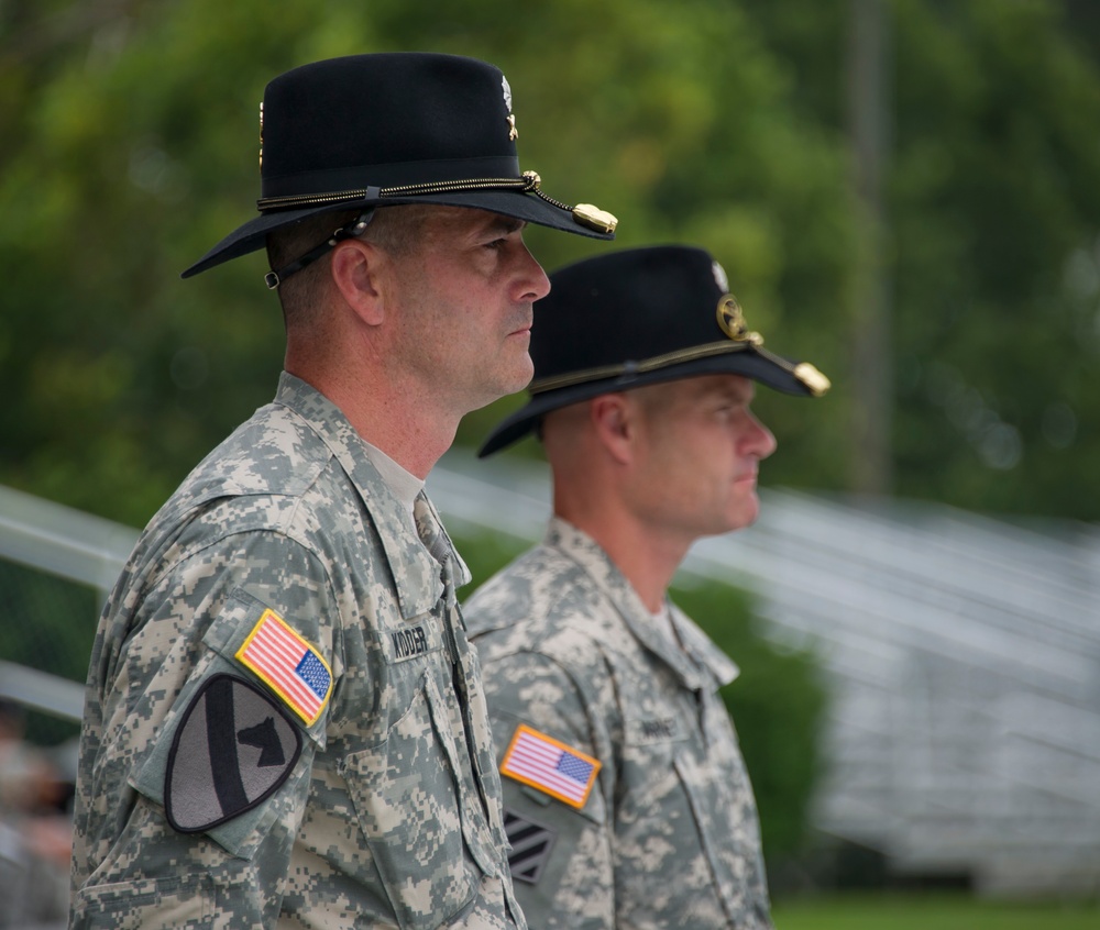 3-7 Cavalry’s outgoing commander hands over the reins